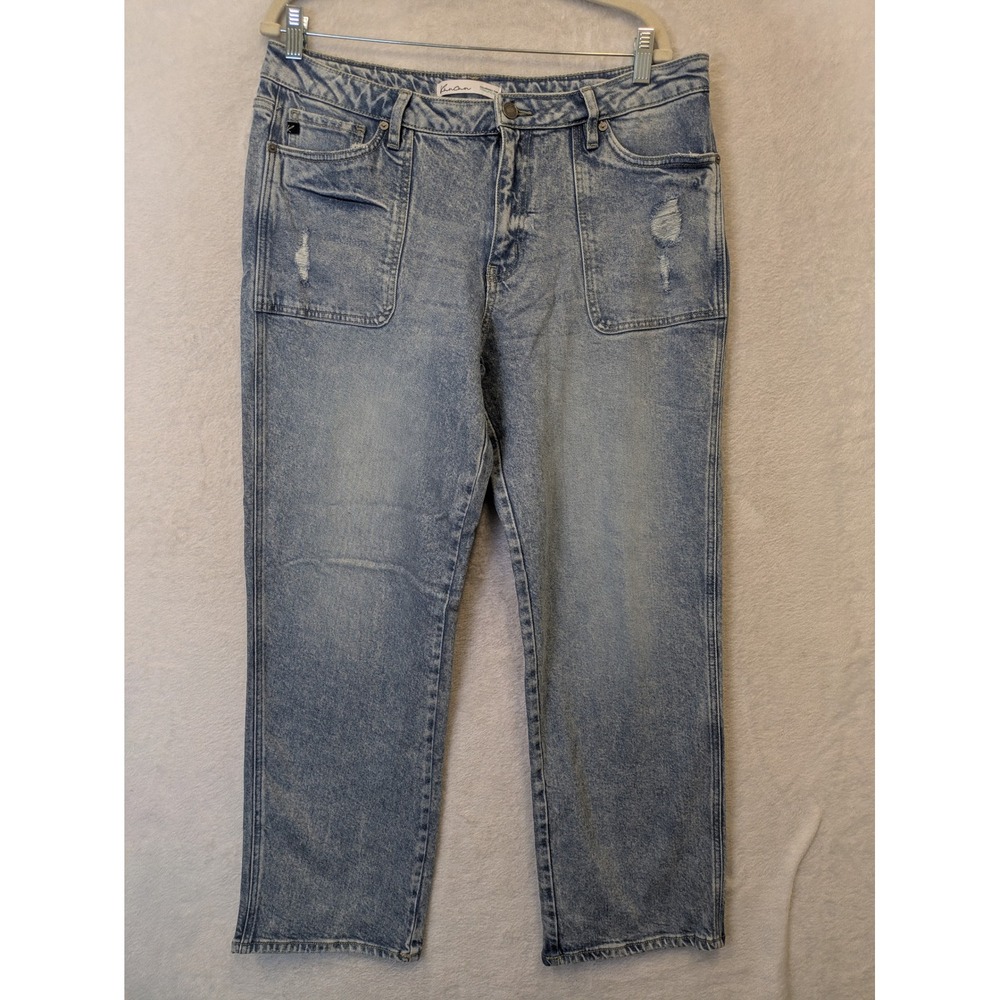 KanCan Jeans Women's‎ 31 Light Wash Distressed Straight Leg